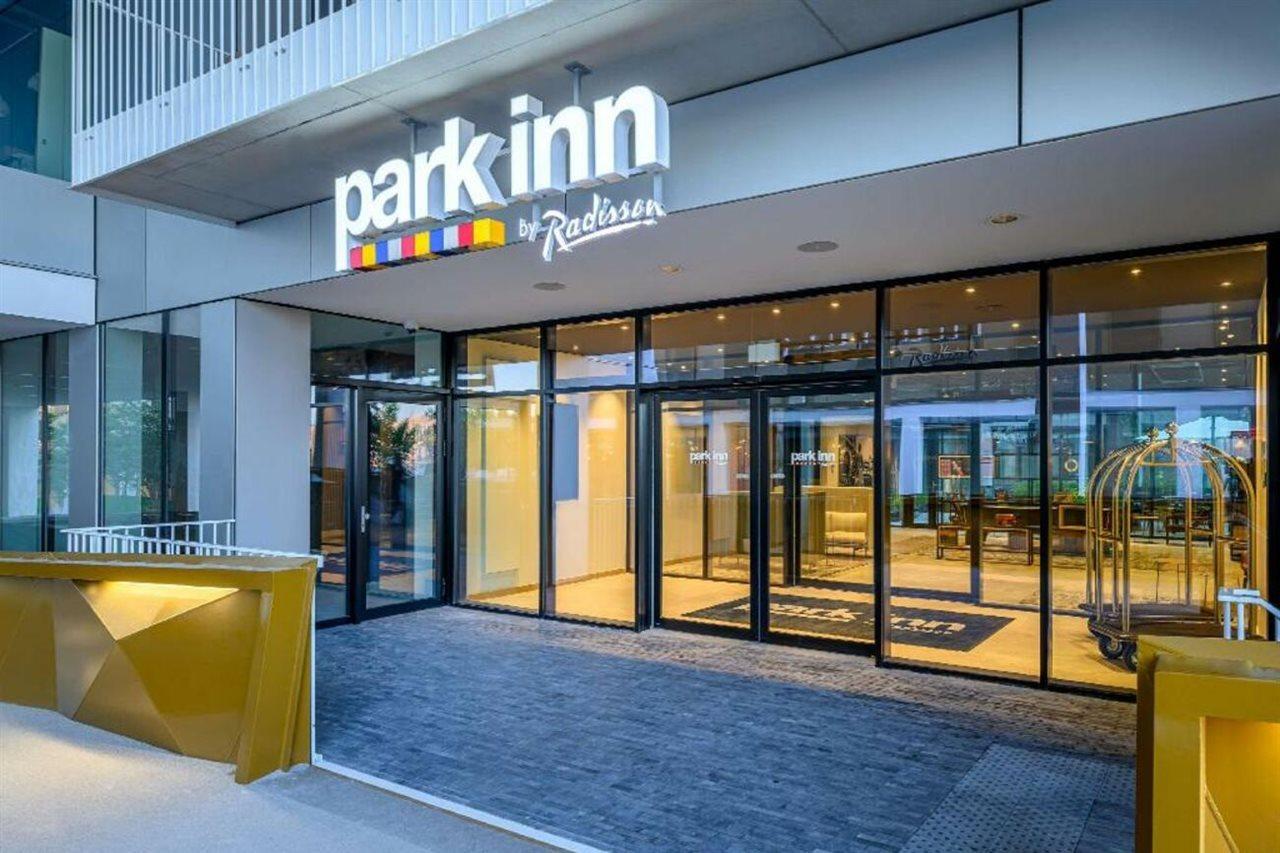 Park Inn By Radisson Antwerp City Centre Экстерьер фото